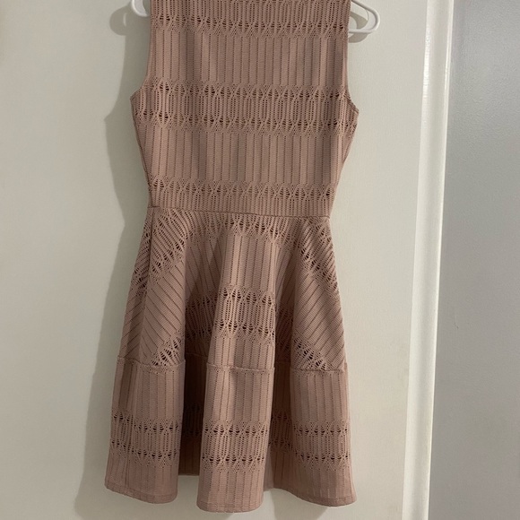 BCBGMaxaria Pink Lace like Dress Size XS - Picture 5 of 8